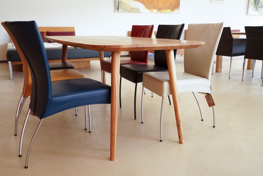 Tisch Bodo Doppelbootsform Ulme massiv 6-8 Personen